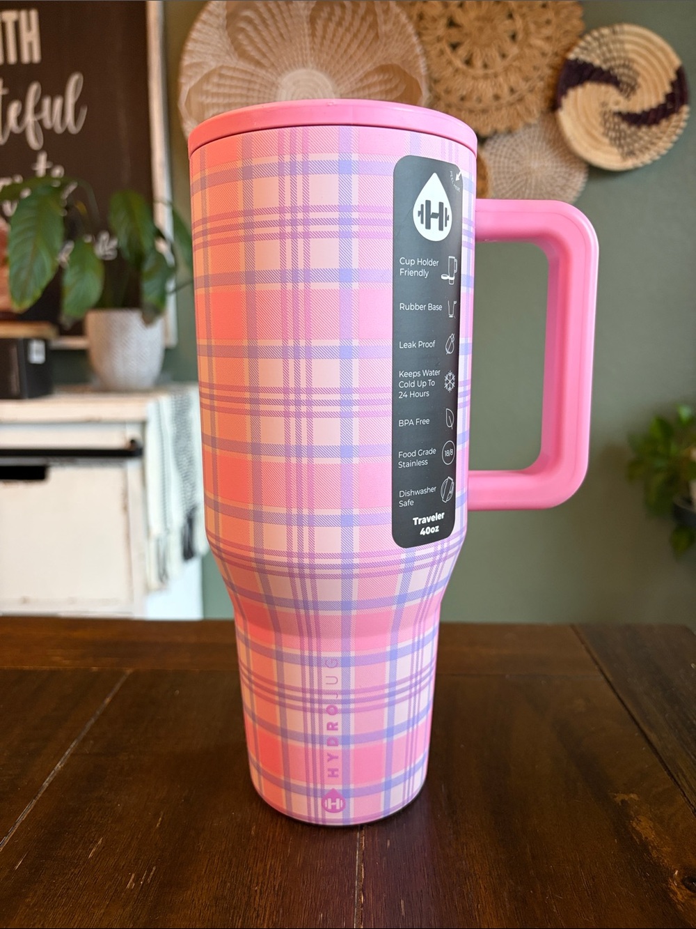 HydroJug TRAVELER 40OZ in DAYDREAM! New!